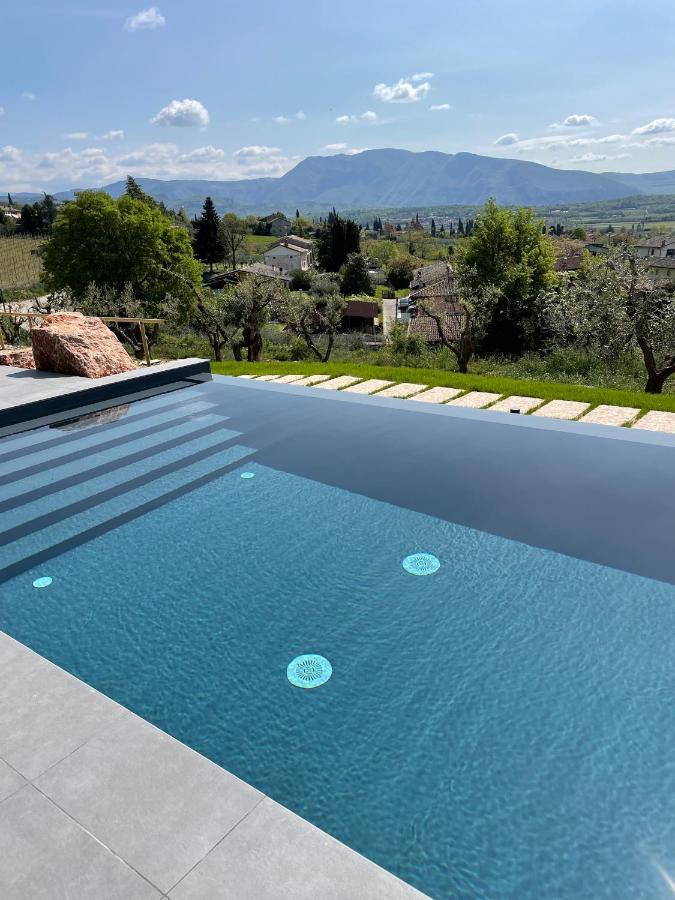 Villa Boni Costermano Eksteriør billede